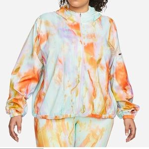 NIKE Unisex Lightweight Running Jacket Fit Run  Active $150 Sustainable Material